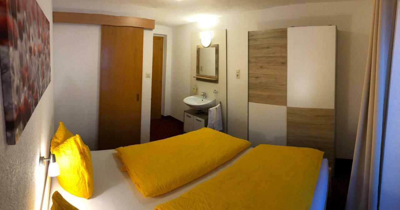 Appartements Dobler - S'Darhuam Sankt Leonhard im Pitztal Bagian luar foto